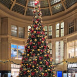 Weihnachtsbaum in der Mädler-Passage