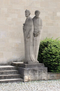 Apostelfiguren an der Kath. Kirche St. Peter und Paul in Naumburg