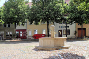 Brunnen auf dem Marienplatz in Naumburg