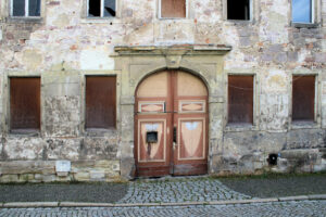 Portal Wenzelsstraße 51 in Naumburg