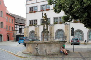 Wenzelsbrunnen auf dem Markt in Naumburg